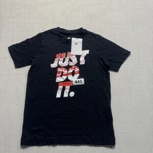 Nike Tee Core Brandmark 1 Kid's Sportswear Sz S Black Brand New